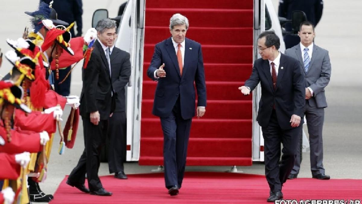 Secretarul de stat american John Kerry a sosit la Seul, prima etapă a turneului asiatic