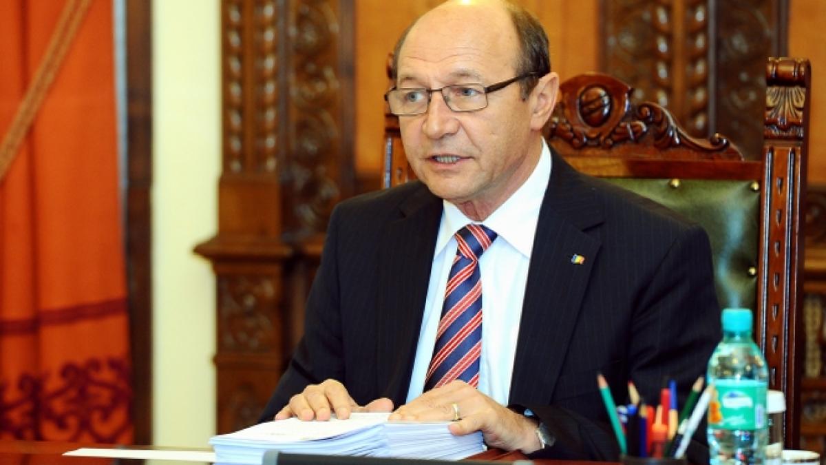 Preşedintele Băsescu a promulgat legea privind înfiinţarea Autorităţii de Supraveghere Financiară