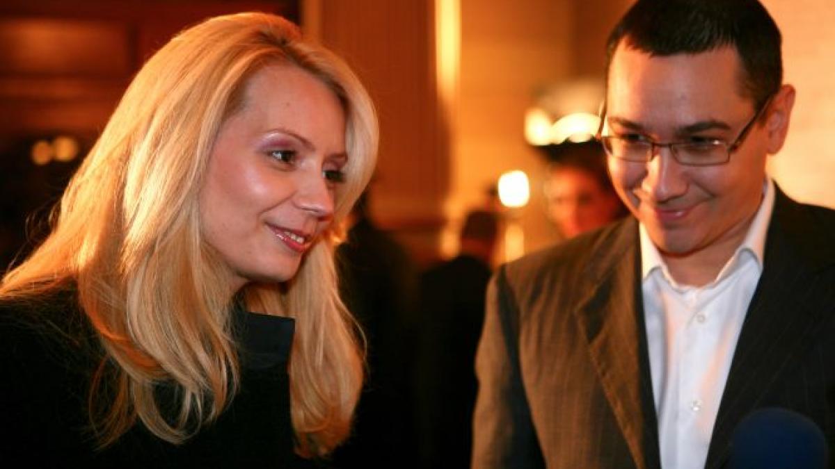 Ponta merge şi el la mare de 1 Mai. &quot;Vă asigur că stau cu Daciana în vilă, nu cu domnul Băsescu&quot;