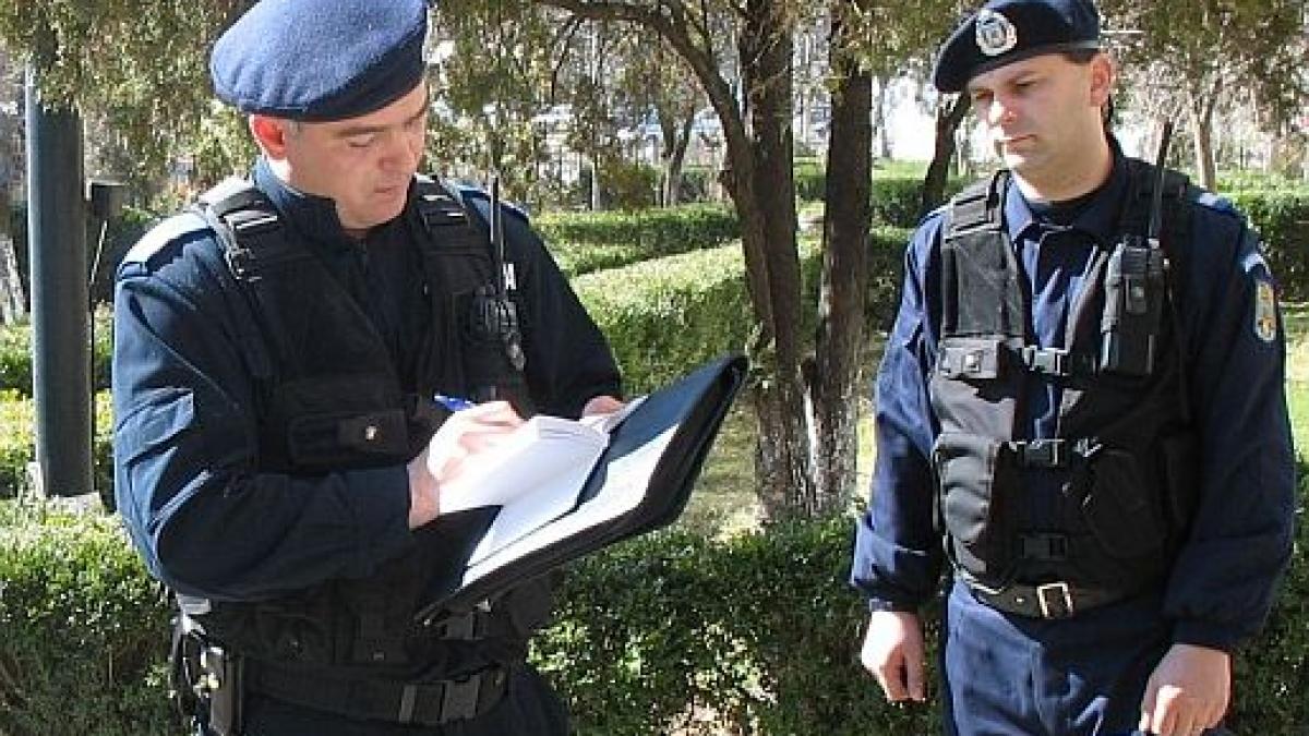 Înfierbântaţi de la alcool, mai mulţi tineri s-au luat la harţă chiar la grătarul de 1 Mai. Au fost amendaţi de jandarmi