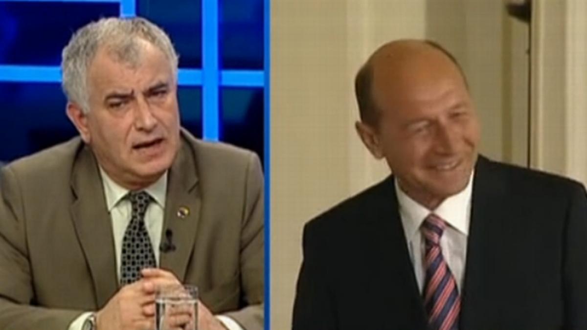 Dumitru Pelican: &quot;Mesajul preşedintelui nu are sinceritate. Vrea să îşi recâştige din imaginea pierdută&quot;