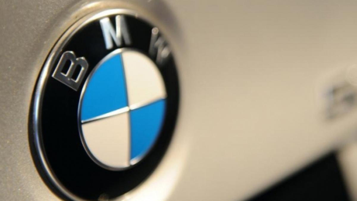 BMW recheamă 220.000 de maşini, produse în urmă cu peste 10 ani, pentru probleme la airbaguri