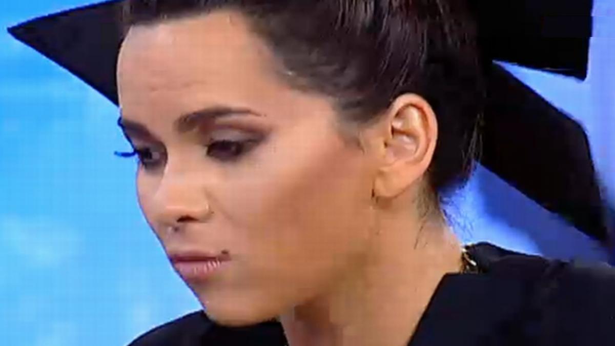 Inna: Nu m-am aşteptat să vin eu aici, la Sinteza zilei, să vorbesc despre muzica mea