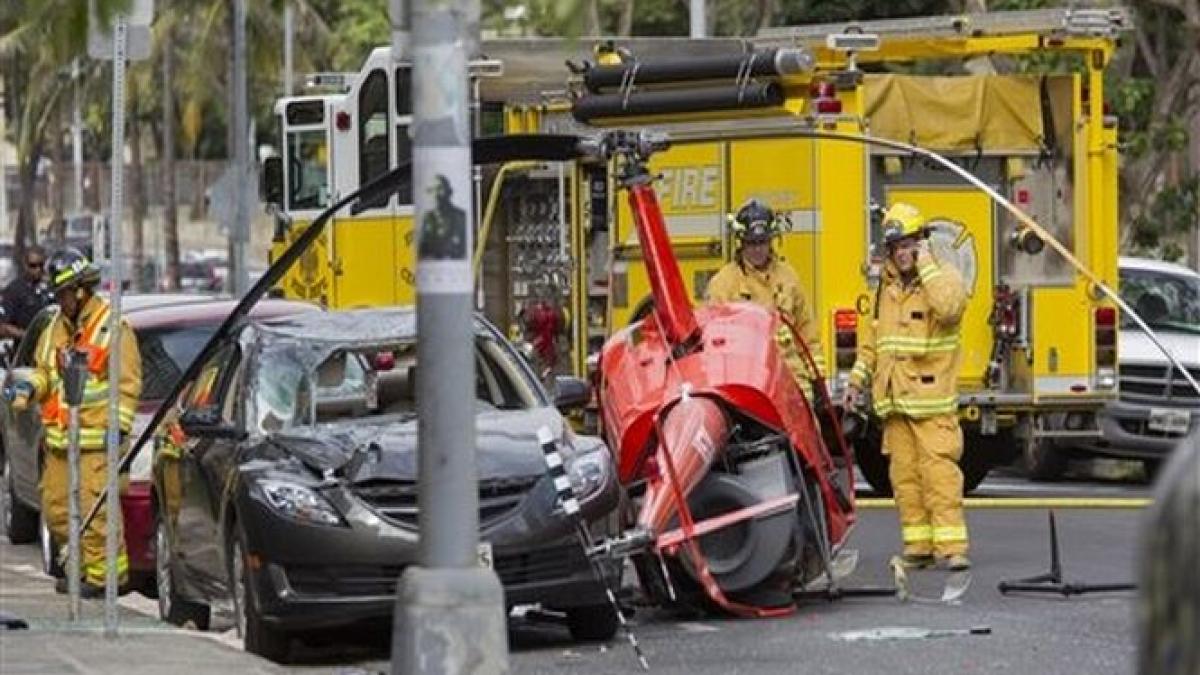 Un elicopter s-a prăbuşit în centrul oraşului Honolulu