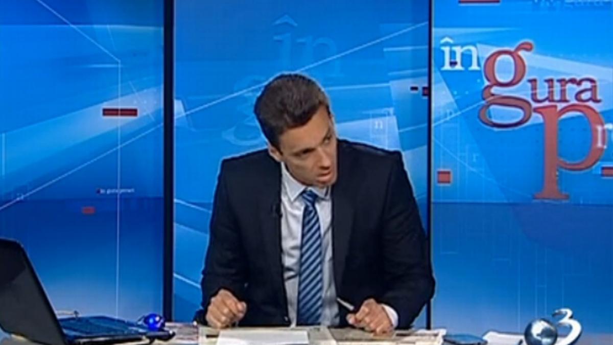 Cum le parodiază Badea pe asistentele TV. &quot;Invazia zombie a început cu ele&quot;