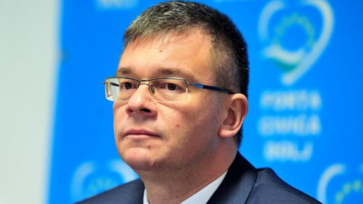 MRU: Evident au fost piedici puse intrării Forţei Civice în PPE