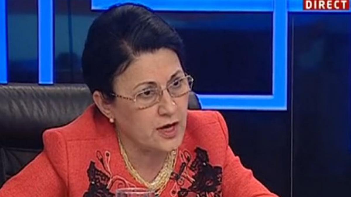 Ce spune Ecaterina Andronescu despre cazul elevilor navetişti din Constanţa care au intrat în grevă japoneză 