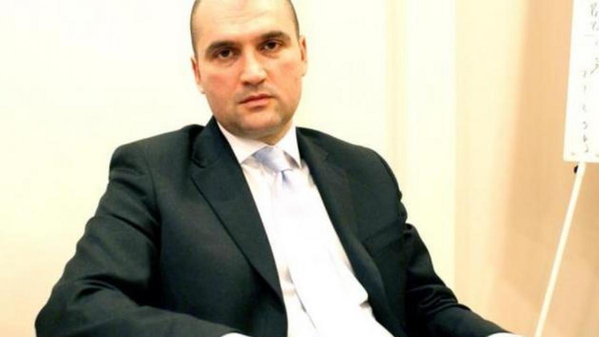 SRI şi DNA ar fi ASCULTAT convorbirile lui Sorin Alexandrescu. &quot;Este un act de intimidare la adresa dreptului de liberă exprimare&quot;