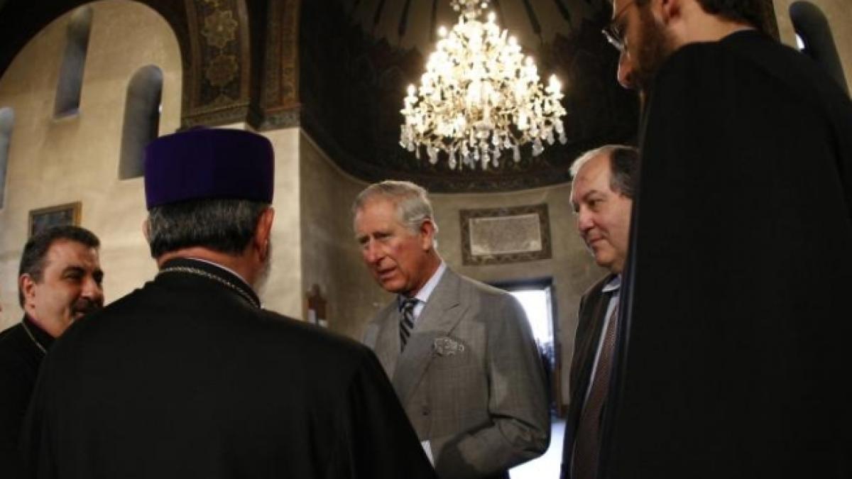 Prinţul Charles are patru case în satul Valea Zălanului