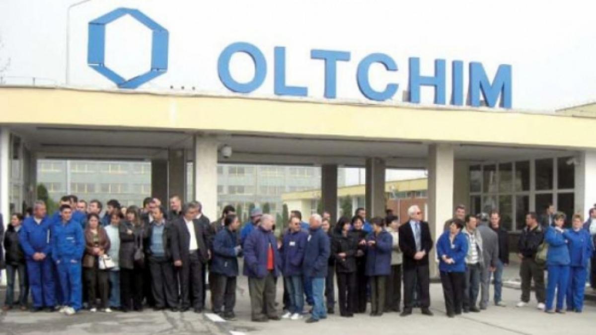 Oltchim, scos din nou la vânzare. Opt companii sunt interesate de combinatul chimic de la Râmnicu Vâlcea