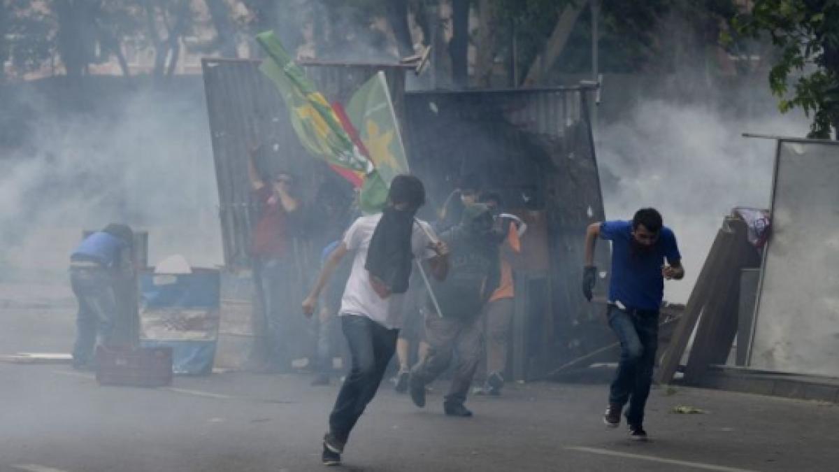 Mii de protestatari au ocupat din nou Piaţa Taksim din Istanbul