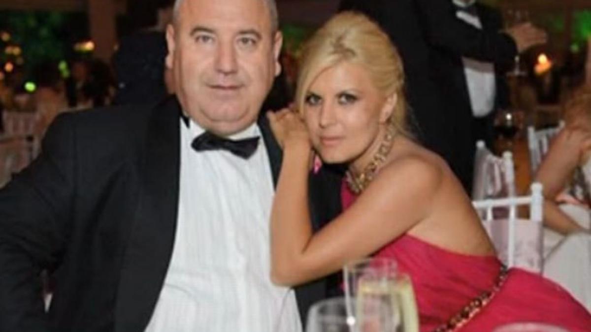 Elena Udrea a divorţat de şoţul ei, Dorin Cocoş