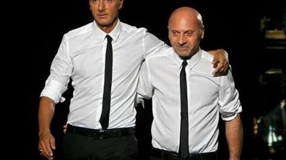 Dolce&amp;Gabbana, la închisoare. Domenico Dolce şi Stefano Gabbana au fost condamnaţi pentru evaziune fiscală