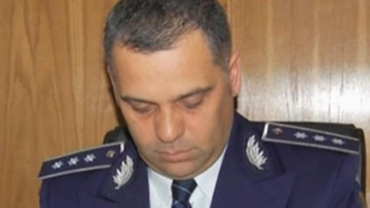 Fostul şef al Poliţiei Rutiere Cluj ar fi făcut două împrumuturi bancare în valoare de 250.000 de euro cu acte false