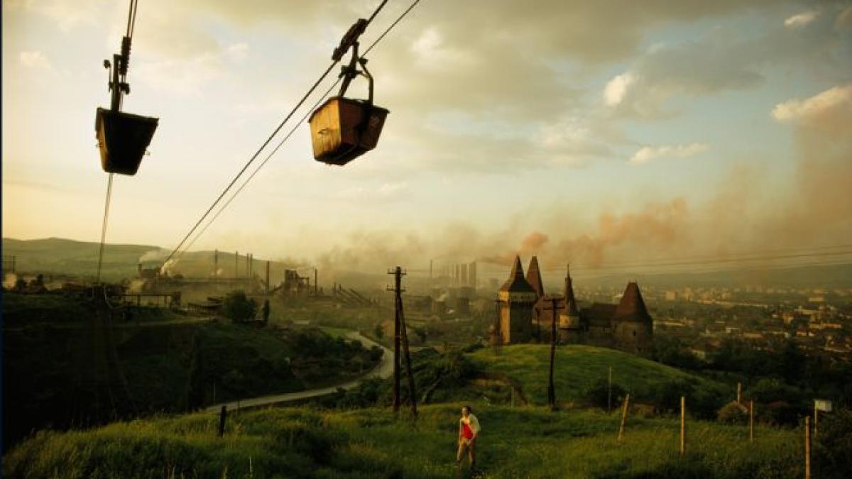 Frumuseţi redescoperite. O fotografie din România, găsită în arhivele National Geographic, prezentată la celebrarea a 125 de ani de la înfiinţarea revistei