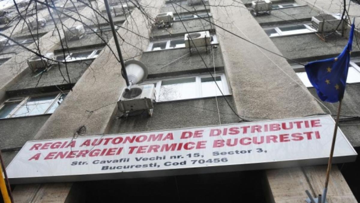 Trei directori de la RADET Bucureşti, reţinuţi de DNA pentru luare de mită