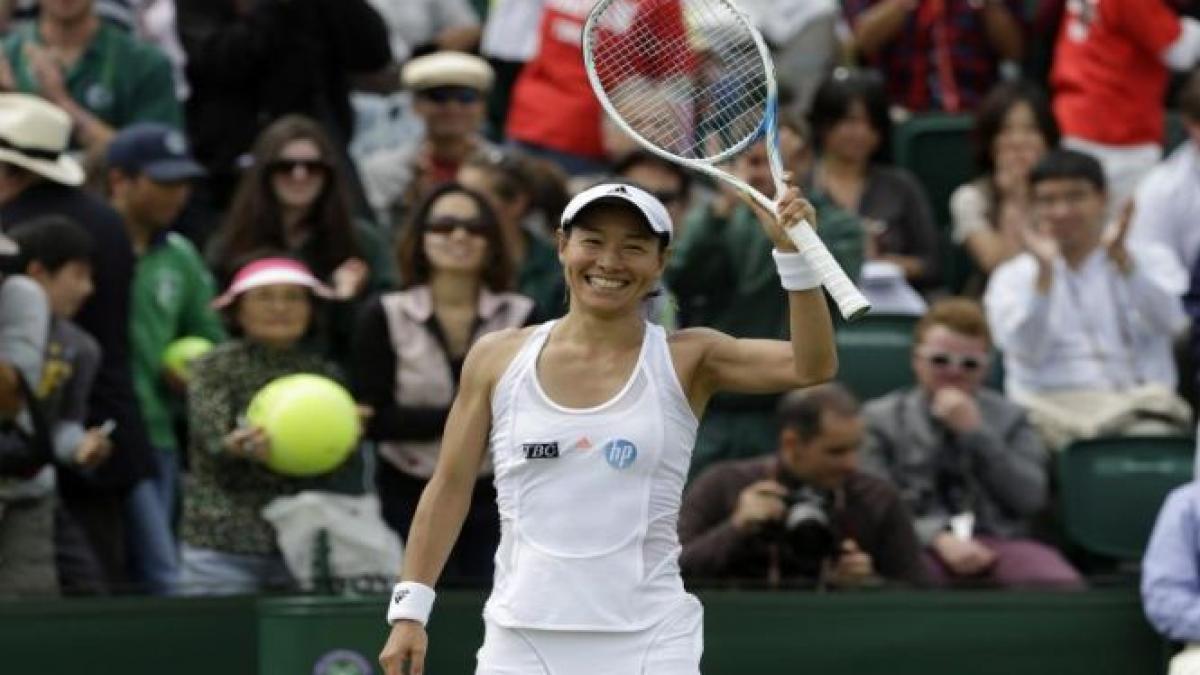 Cea mai bătrână jucătoare calificată în turul trei la Wimbledon va juca împotriva Serenei Williams