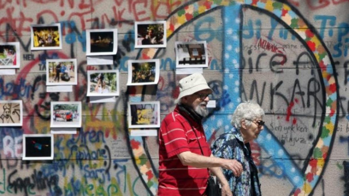 Artiştii, jurnaliştii şi scriitorii turci îndeamnă Guvernul să înceteze retorica urii