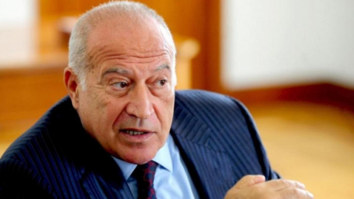 Dan Voiculescu: Interesul domnului Băsescu pentru agricultură nu prevesteşte nimic bun