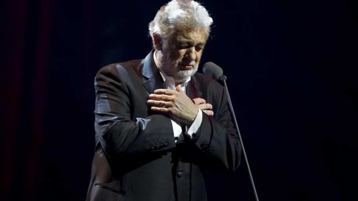 Tenorul Placido Domingo a fost internat într-un spital din Madrid