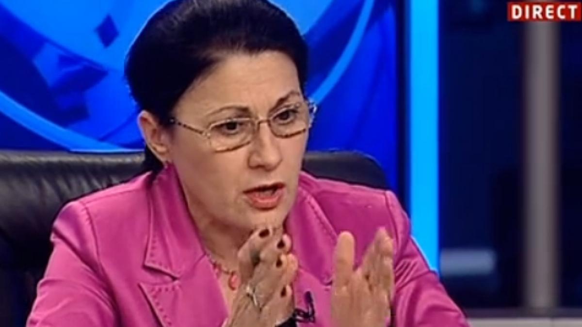 Andronescu: Cseke Attila şi Emil Boc s-au acoperit de lege, în cazul tragediei de la Maternitatea Giuleşti