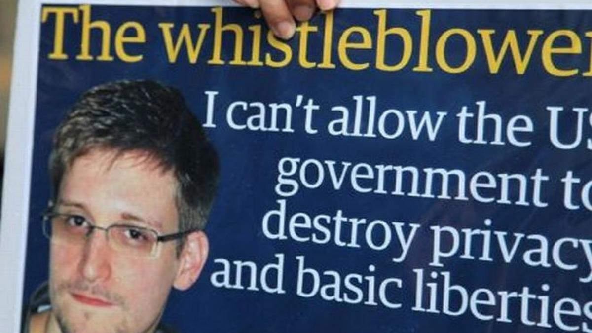 Edward Snowden: &quot;SUA îmi blochează dreptul la azil politic&quot;