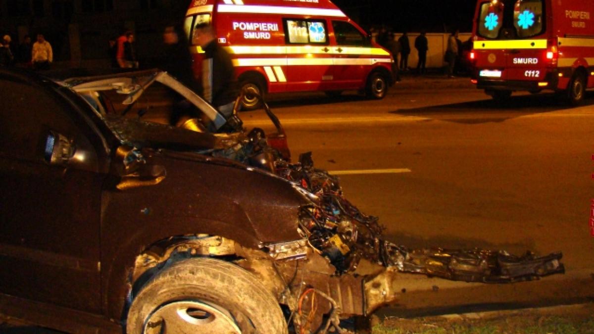 Fiul de 23 de ani al unui delegat român a murit într-un tragic accident. Părinţii, martori la cumplita scenă