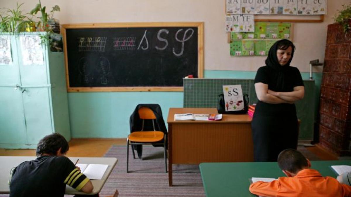 Peste 75% dintre părinţii copiilor cu dizabilităţi, nemulţumiţi de sistemul de educaţie