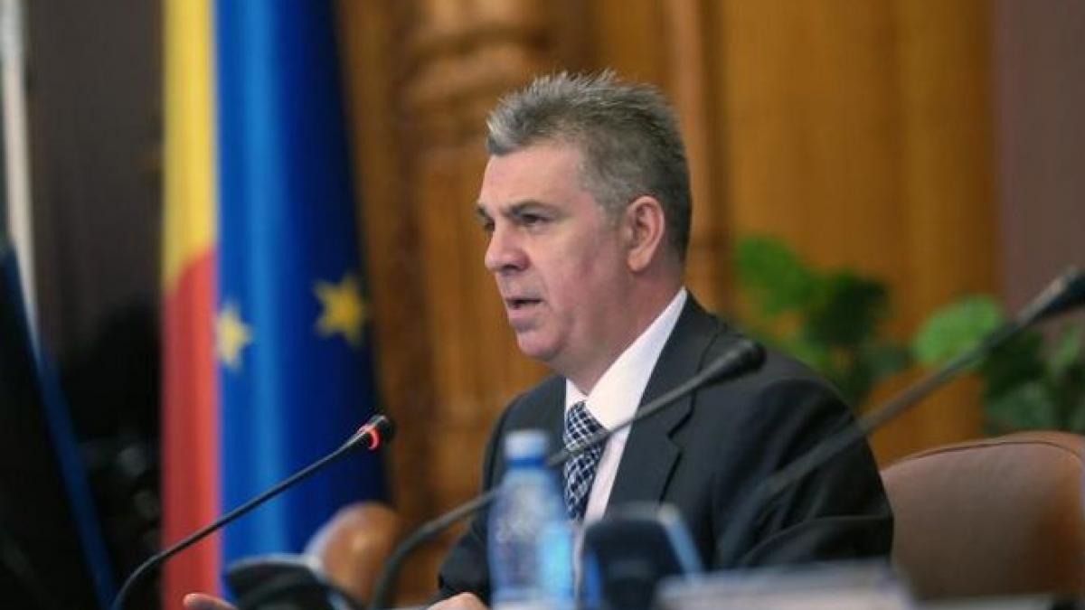 Valeriu Zgonea vrea economii cu orice preţ.  O parte dintre parlamentari cu funcţii prin comisii ar putea pierde secretarele sau maşinile de serviciu