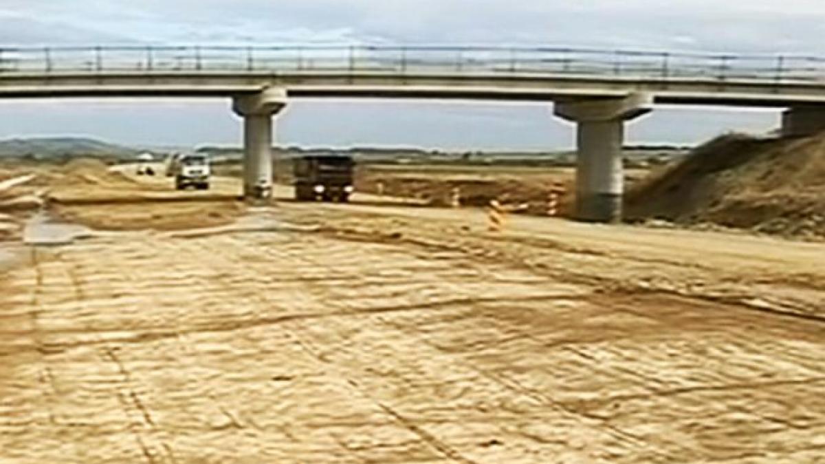 Construcţia autostrăzii Sebeş-Turda, scoasă la licitație de CNADNR