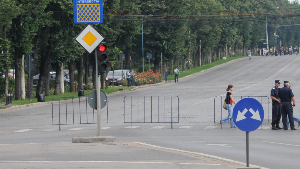 Restricţii de circulaţie în Capitală, mâine, la protestele sindicaliştilor CFR