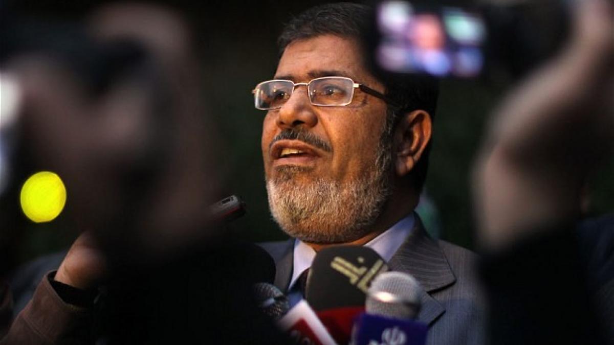 Justiţia egipteană ordonă încarcerarea lui Mohamed Morsi pentru legături cu Hamas