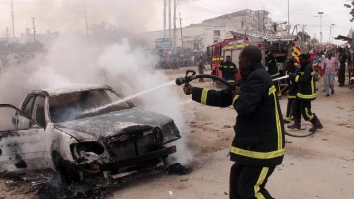 Atentat sinucigaş la ambasada Turciei din Mogadishu