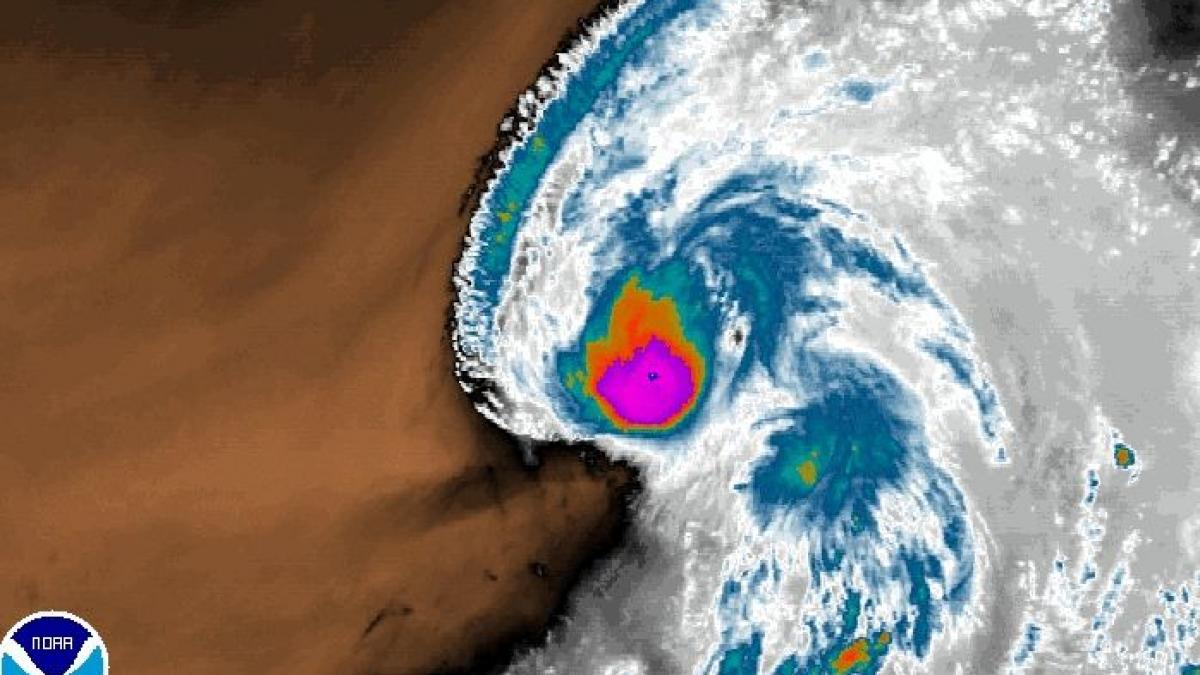 Furtuna tropicală Flossie ameninţă arhipelagul Hawaii