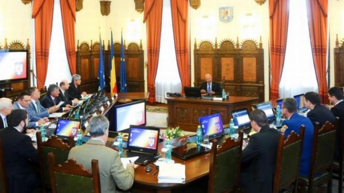 Preşedinţie: CSAT nu a luat nicio decizie în privinţa privatizării CFR Marfă