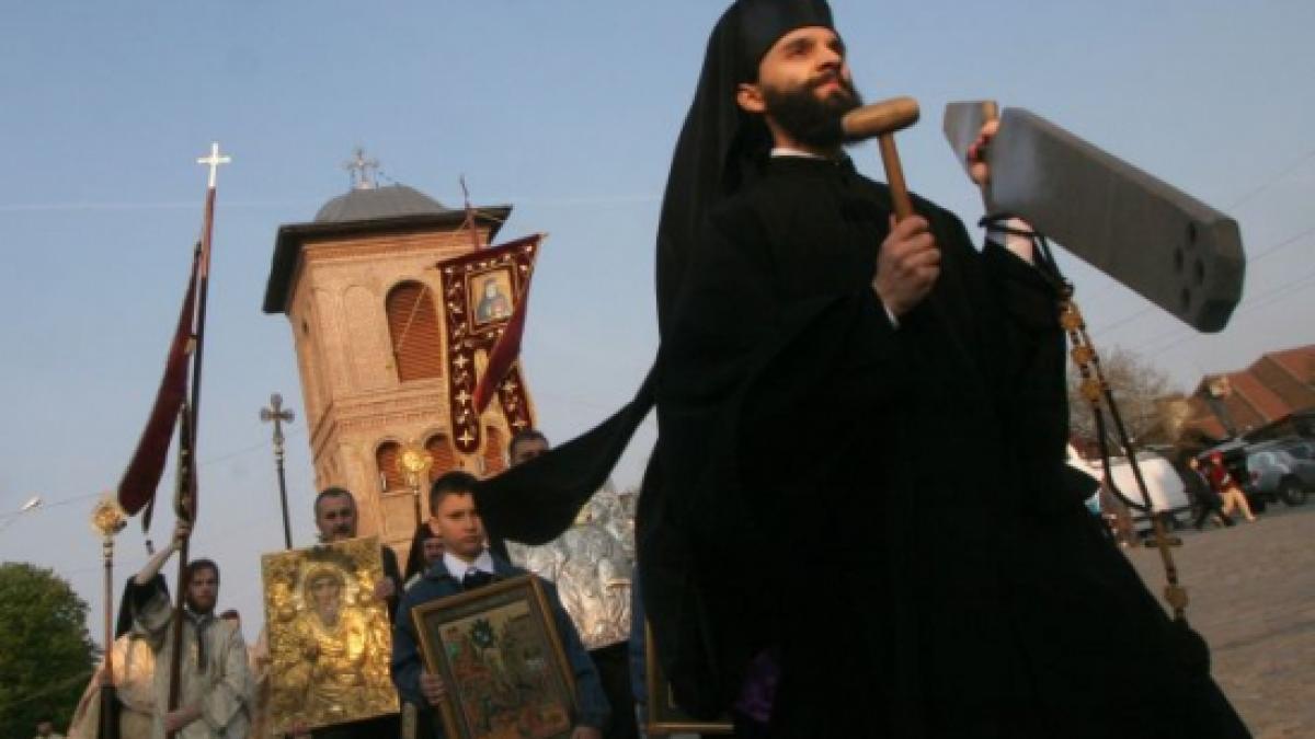 Patriarhia, criticată de BBC: Opulenţa Bisericii Ortodoxe e în antiteză cu nivelul de trai al românilor