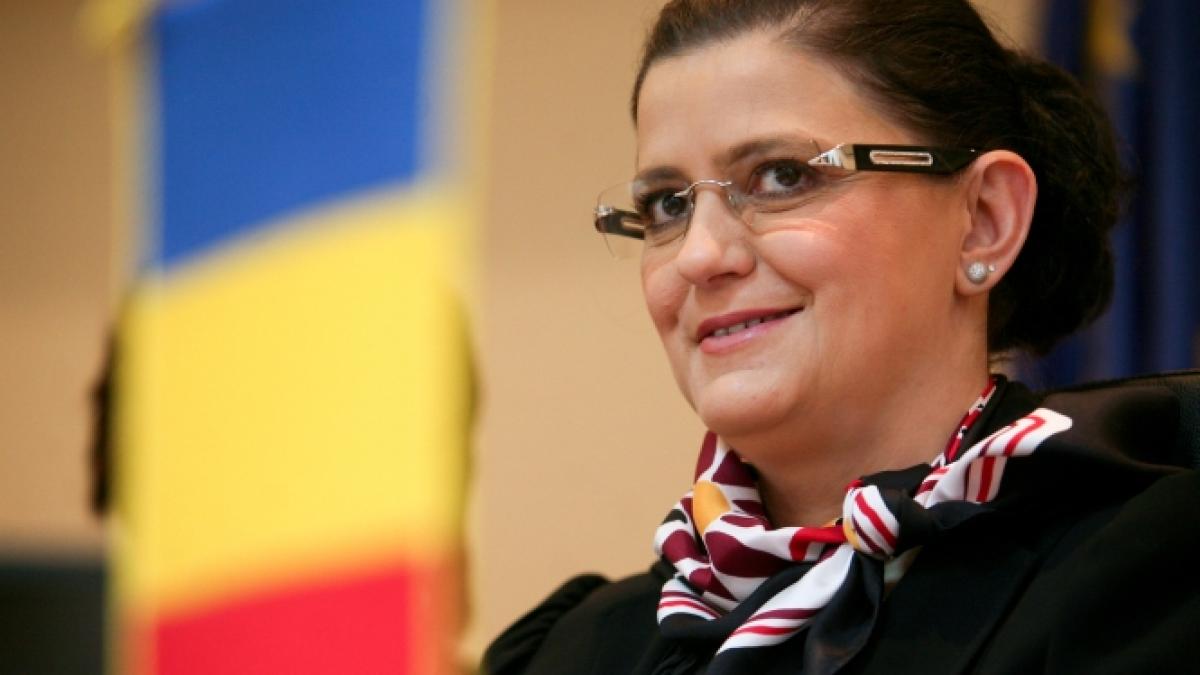 Boagiu a depus plângere penală împotriva lui Şova. Ministrul este acuzat de ascunderea contractului Bechtel