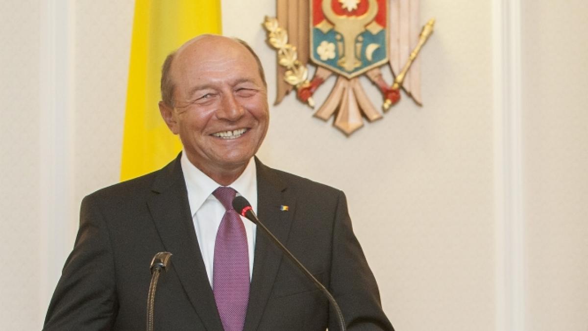 Băsescu îi răspunde lui Antonescu: are reacţii &quot;tardive&quot;