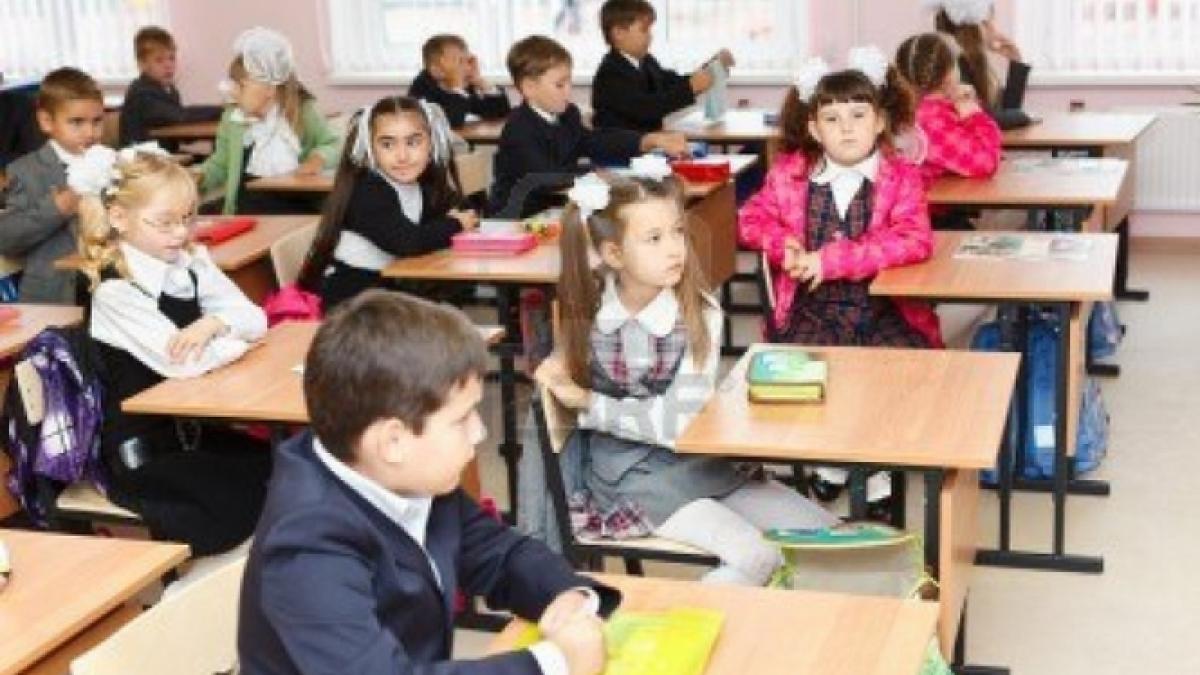 Rusia, în criză demografică: se închid peste 700 de şcoli