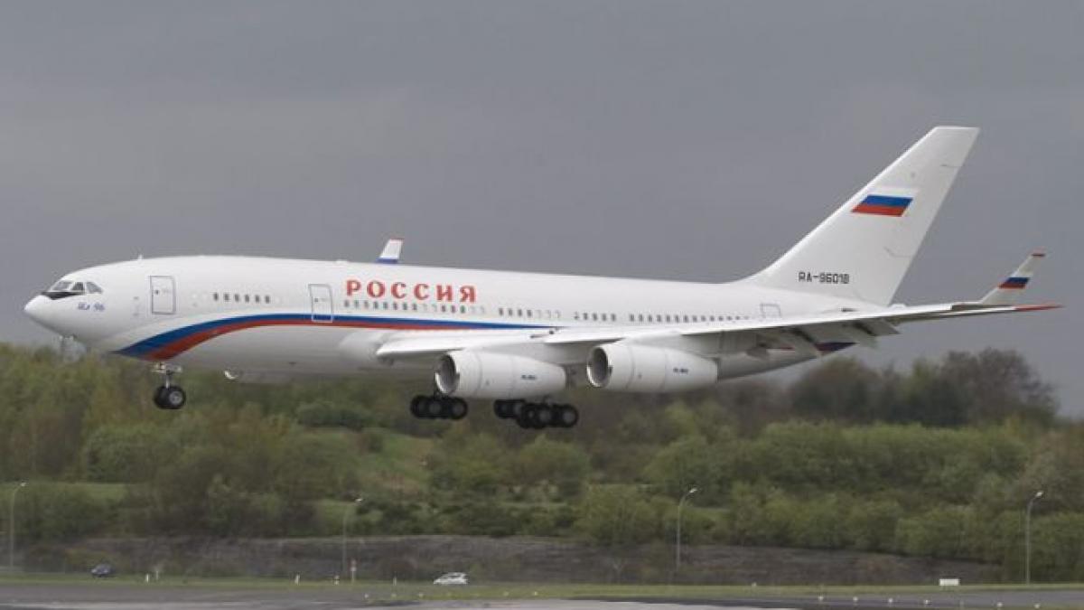 Un avion de pasageri a aterizat de urgenţă la Moscova