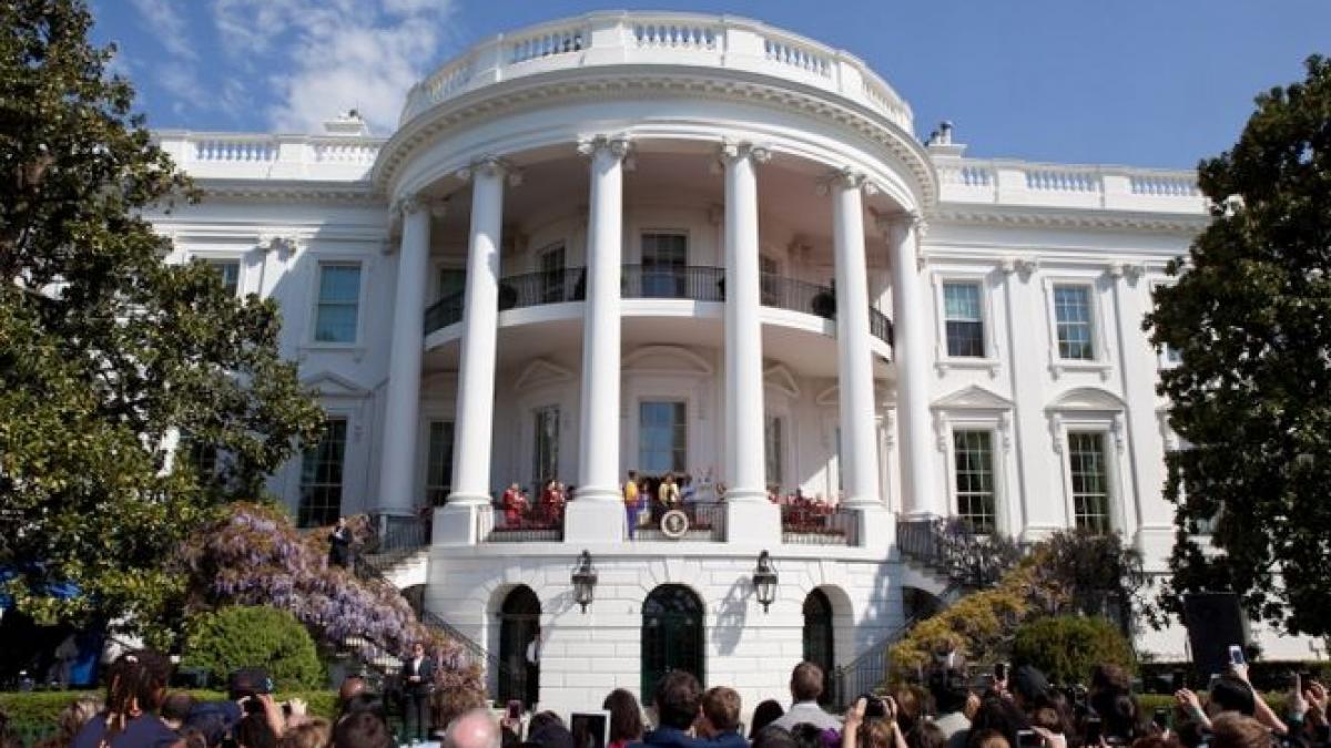 Ce se întâmplă la Casa Albă cât timp Barack Obama e în concediu