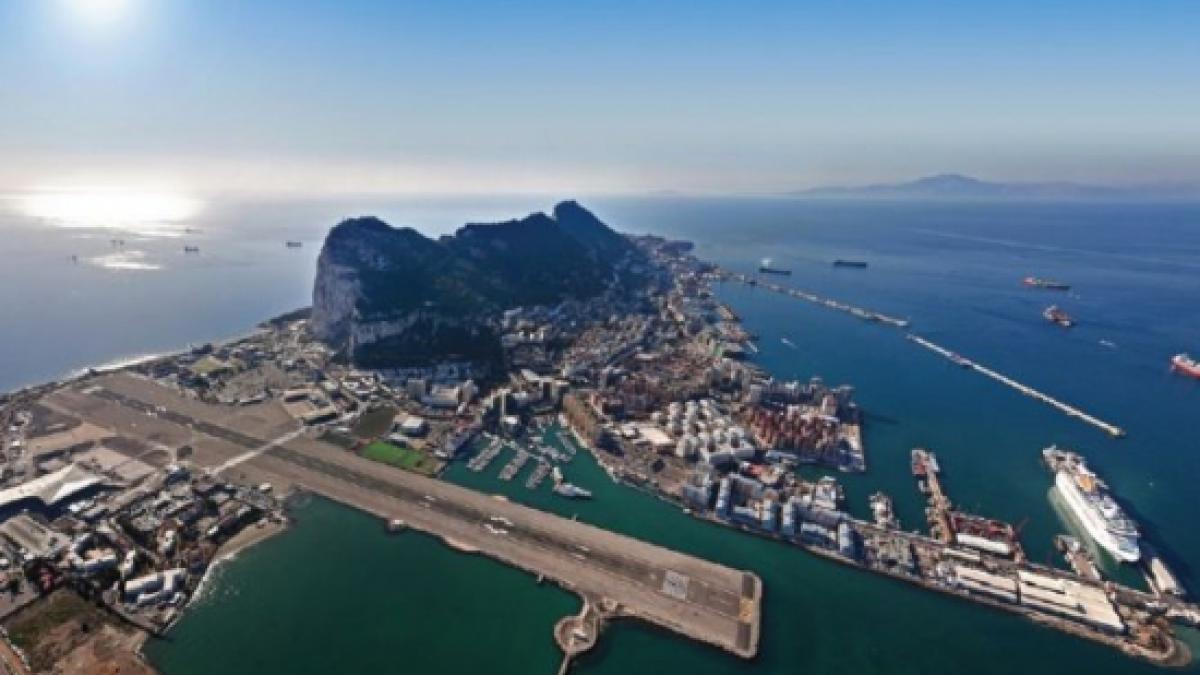 Spania, avertizată de UE în privinţa Gibraltarului