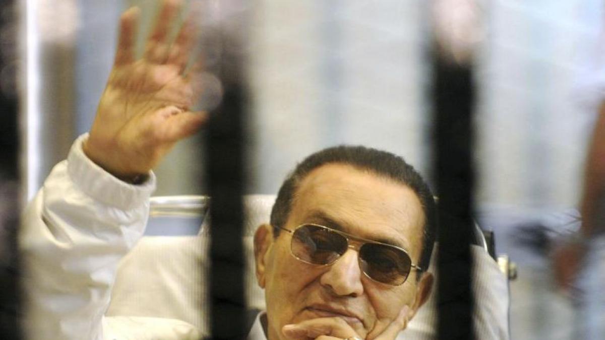 Hosni Mubarak, plasat cel mai probabil în arest la domiciliu, după ce Parchetul egiptean a aprobat eliberarea sa