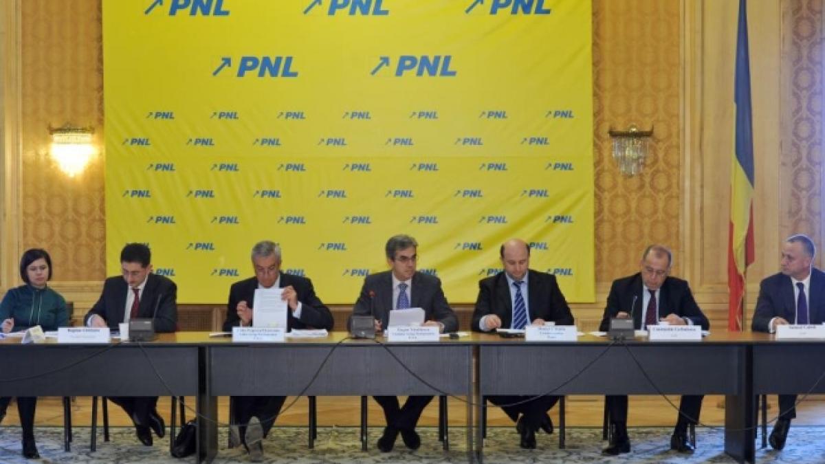 Liberalii decid astăzi nominalizarea pentru Ministerul Transporturilor