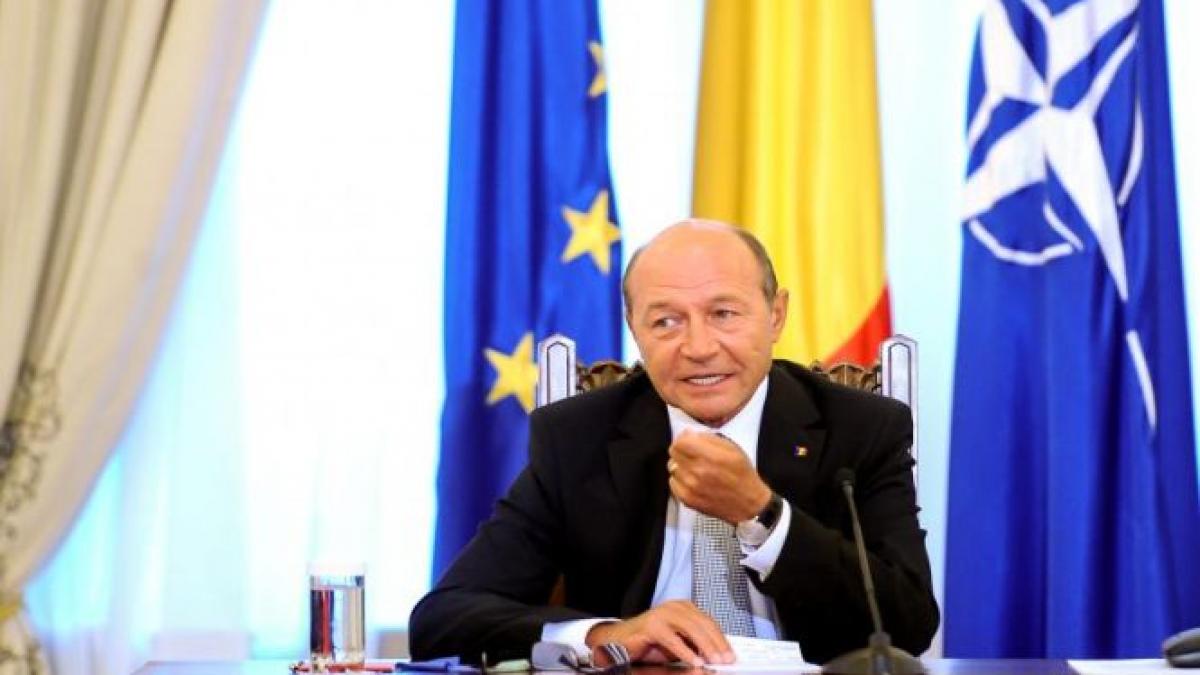 Băsescu: Un rezultat negativ în raportul ONU pentru statul sirian va genera intervenţia militară. Vom fi solidari cu aliaţii noştri, dacă ni se cere