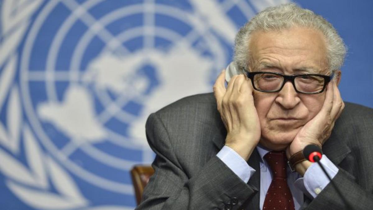 Lakhdar Brahimi: Intervenţia în Siria necesită aprobarea Consiliului de Securitate