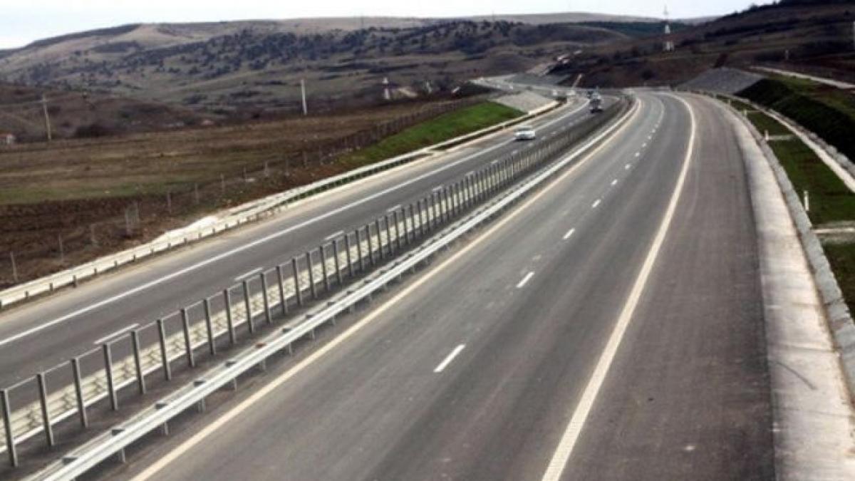 România construieşte autostrăzi de trei ori mai scumpe decât Bulgaria