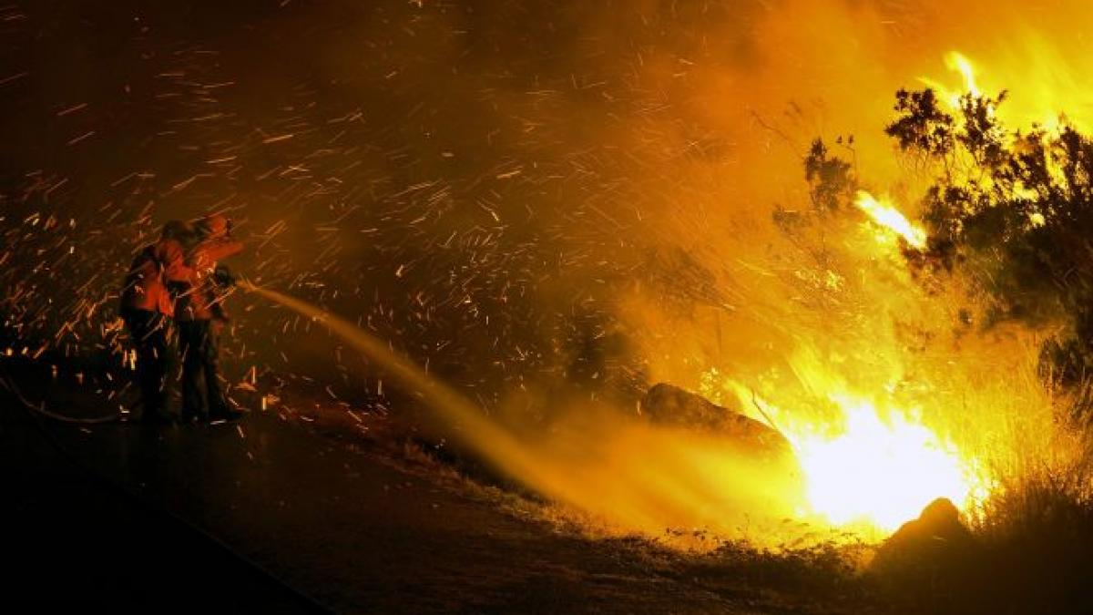 Incendiile de pădure din Portugalia se intensifică. Mai multe sate au fost evacuate