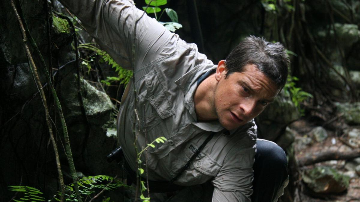 Povestea impresionantă a omului care l-a întrecut pe Bear Grylls. A supravieţuit în cei duri munţi din lume, în plină iarnă