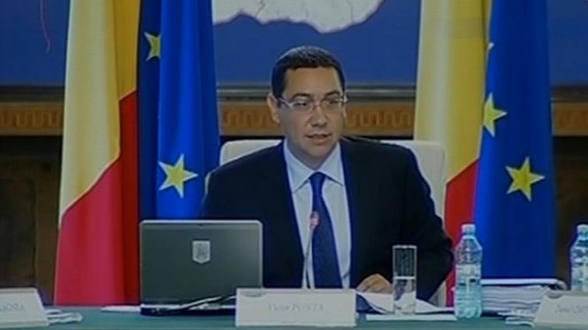 Premierul Victor Ponta vrea să taie pensiile torţionarilor